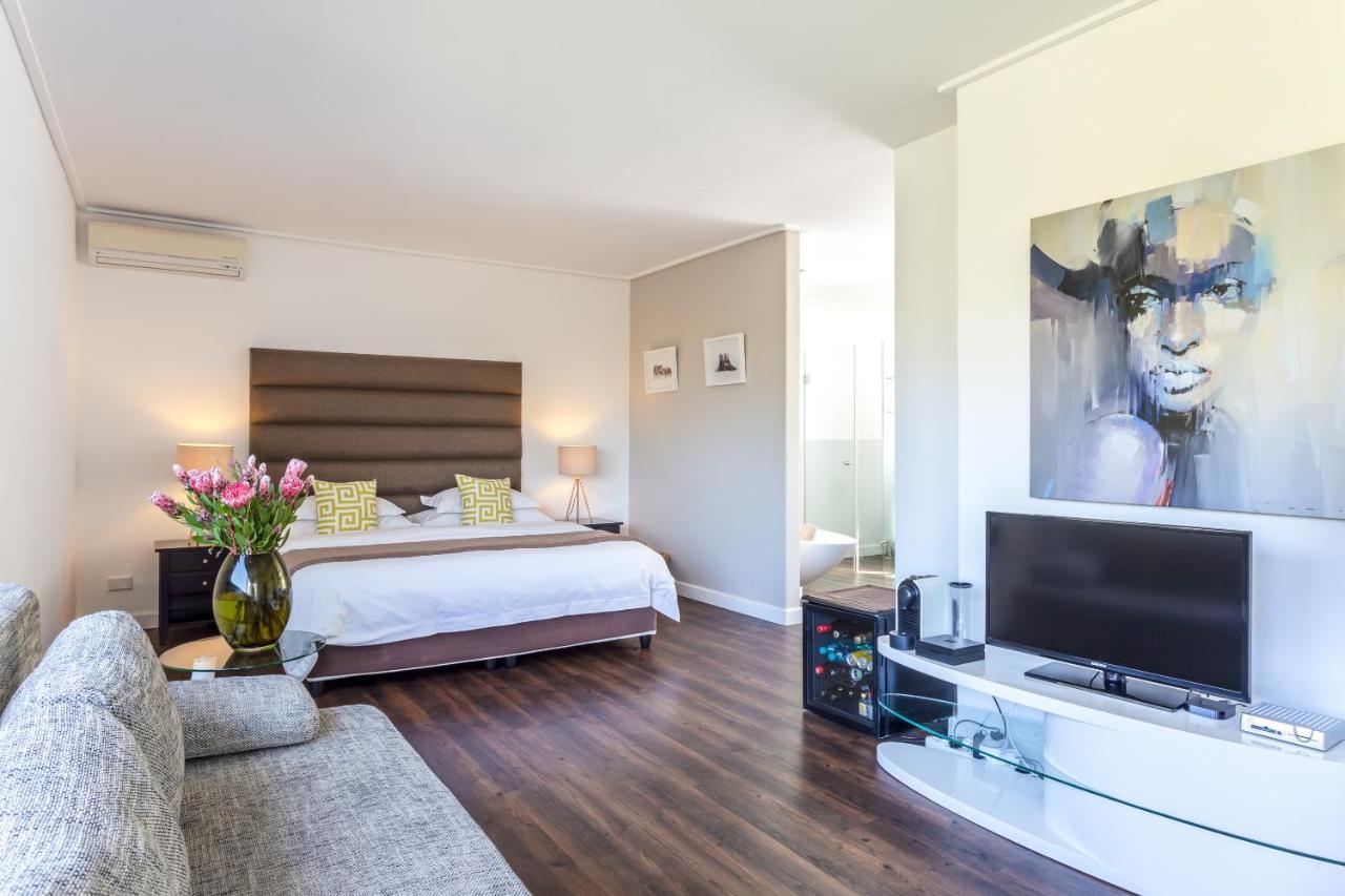 Cube Guest House Хаут-Бей Экстерьер фото
